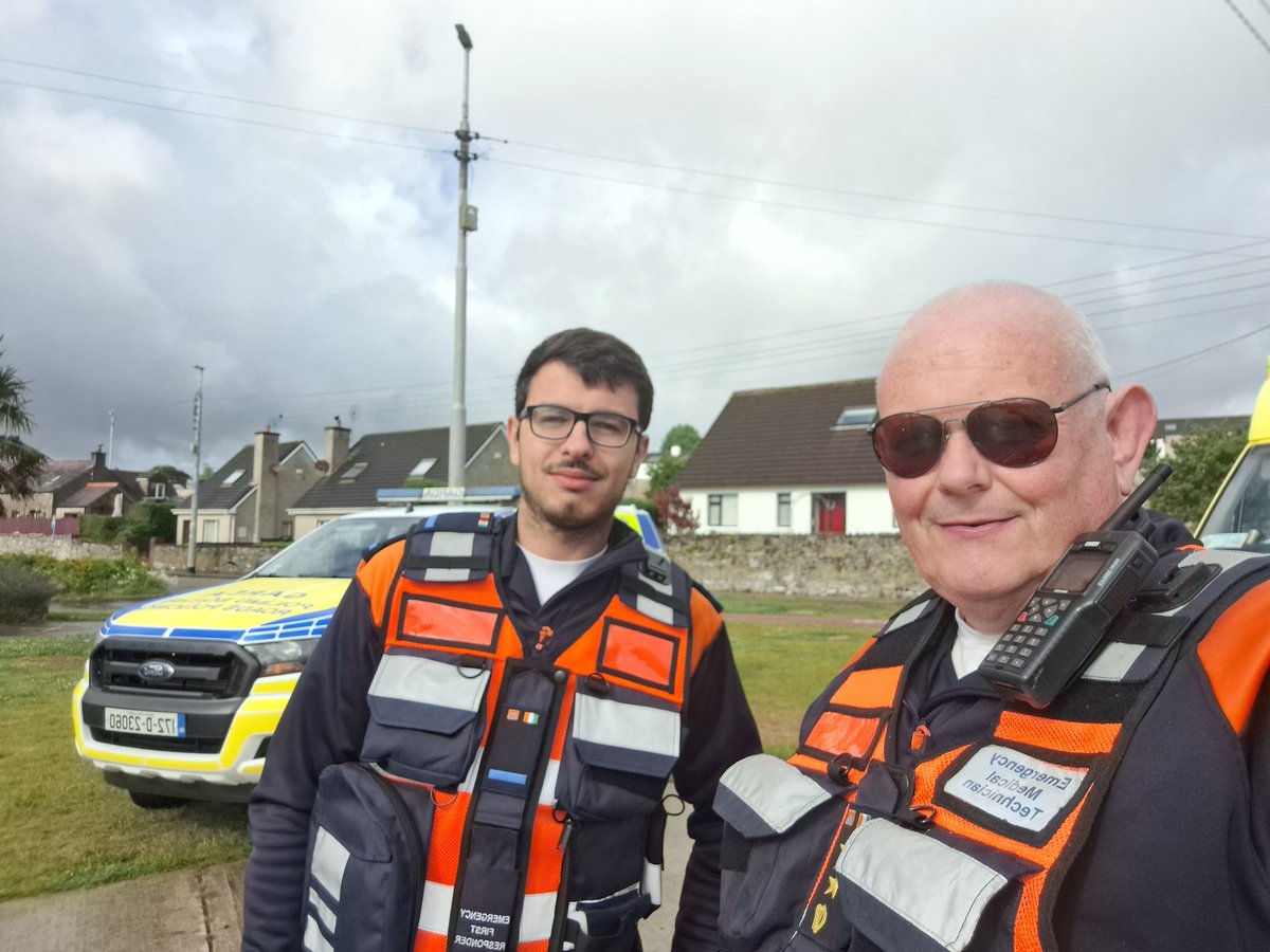 Cork North and East Defence (@corknorthcivild) on Twitter photo Early start this morning for our volunteers who were providing 2 Ambulance crews for our colleagues Cork City Civil Defence for the annual Cork City Marathon. Also in attendance were our colleagues Cork West Civil Defence .
<a href="/CivilDefenceIRL/">Civil Defence IRL</a>
<a href="/cc_civildefence/">Cork City Civil Defence</a>
<a href="/CWCivilDefence/">Cork West Civil Defence</a> Early start this morning for our volunteers who were providing 2 Ambulance crews for our colleagues Cork City Civil Defence for the annual Cork City Marathon. Also in attendance were our colleagues Cork West Civil Defence .
<a href="/CivilDefenceIRL/">Civil Defence IRL</a>
<a href="/cc_civildefence/">Cork City Civil Defence</a>
<a href="/CWCivilDefence/">Cork West Civil Defence</a>