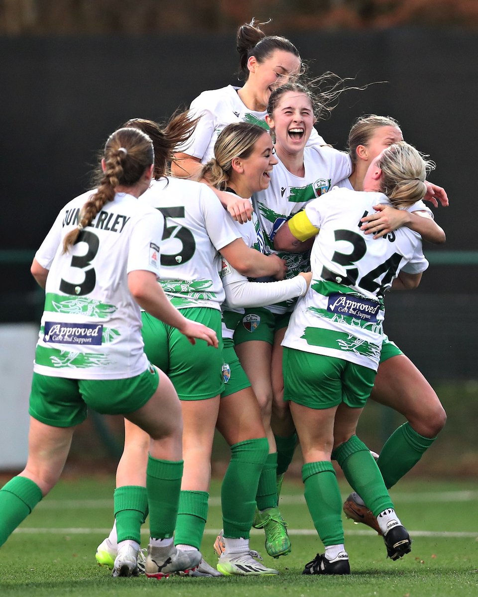Genero Adran Leagues 🏴 (@adranleagues) on Twitter photo ⏪ 2024/25 #GeneroAdranPremier Rewind...
Lexi Jones scores a 91st-minute goal to earn a 1-0 win for <a href="/tnsfcwomen/">The New Saints FC Women</a> against Swansea City, after Nia Jones deputised as goalkeeper for the Swans 😇 ⏪ 2024/25 #GeneroAdranPremier Rewind...
Lexi Jones scores a 91st-minute goal to earn a 1-0 win for <a href="/tnsfcwomen/">The New Saints FC Women</a> against Swansea City, after Nia Jones deputised as goalkeeper for the Swans 😇