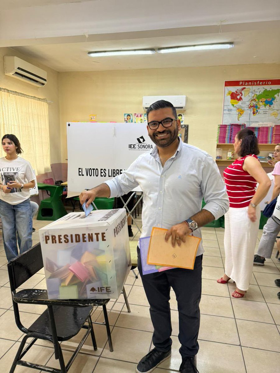 danielacedo2025's tweet photo. Hoy inicia una nueva etapa para el Poder Judicial en Sonora. Es un día histórico, ¿ya saliste a votar?🗳️☑️ https://t.co/it5dEf1Z9W