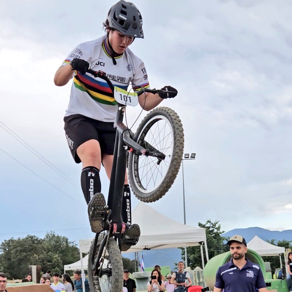 ciclismecat's tweet photo. 🏆 Eloi Palau i Laia Esquís s'emporten la @CopaCatTrial 2025

🥇 Charlie Rolls i Alba Riera es van imposar en la cita de la #CopaCatTrial a Sant Antoni de Vilamajor

+ info 👉 https://t.co/4wrky7cFTm

#ciclismecat https://t.co/SGew52fc7S