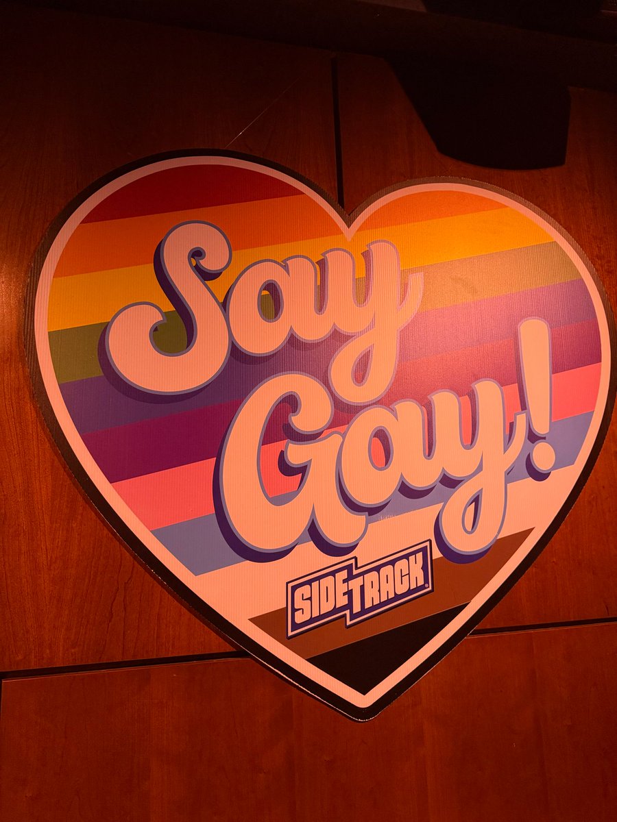 ChicagoPrideParade tweet media