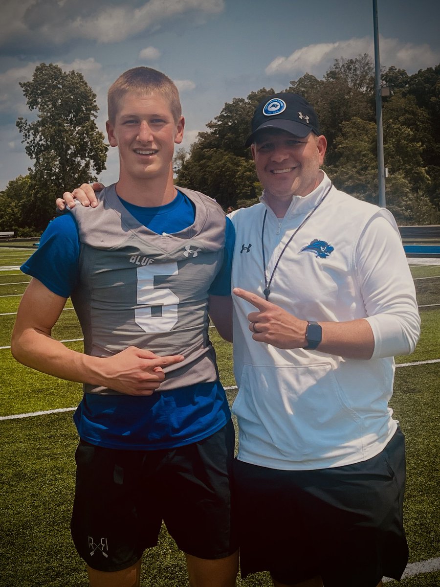 TheDrewRempel's tweet image. Great time @LWC_Football prospect camp yesterday! Thx to @CoachKleckler @CoachBright11 @CoachGraham_LWC @C_Dukes11
@pagefootball @wcsPHScr @Coach_Anes @BielBryce @Coachwolff54 @CoachTBarr @QBC_Nashville @Jholt_athelite @TMclachlan12