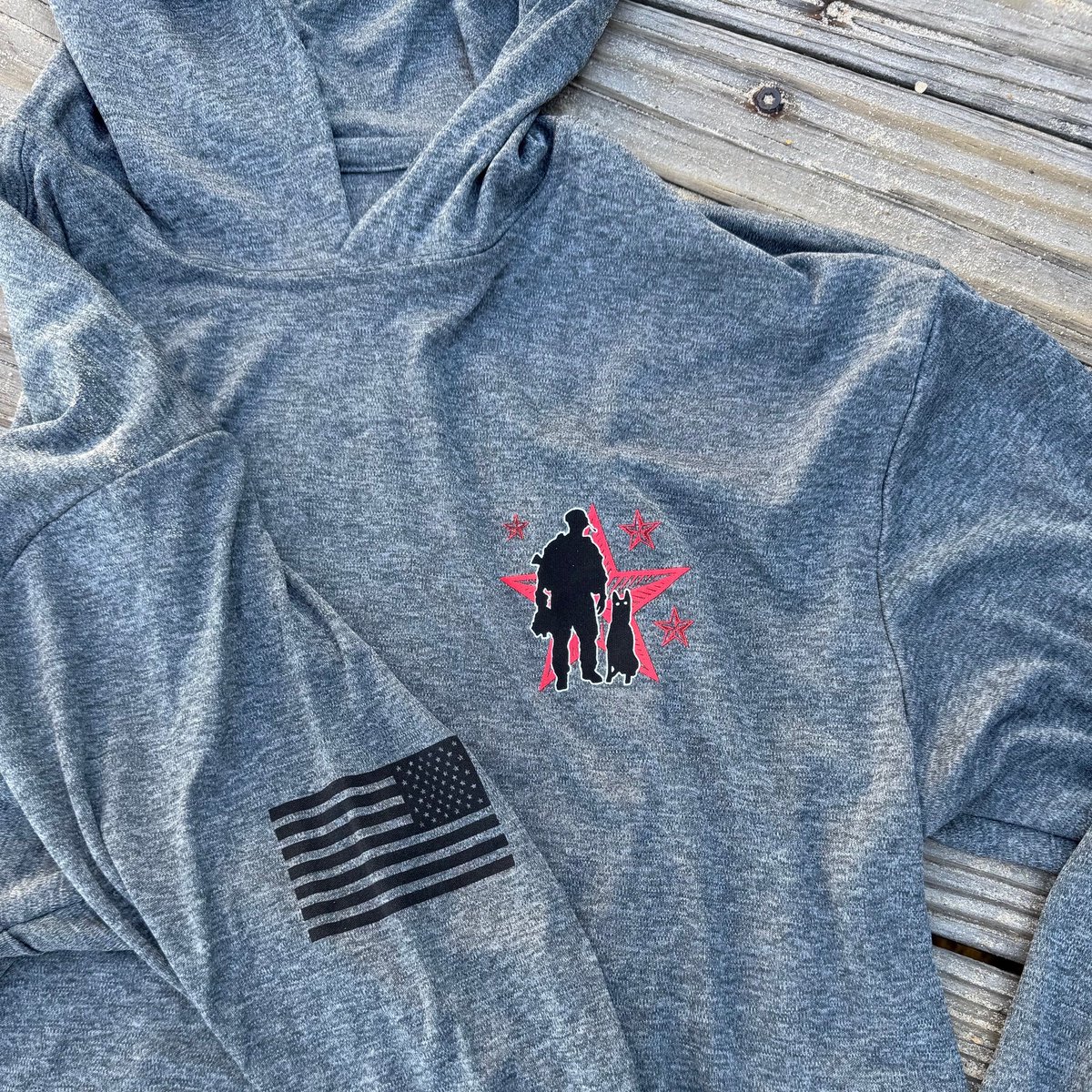 Set out on your next adventure with your furry companion in our lightweight OG logo hooded long-sleeve – in cool heather grey. 🌤️🌫️

Crafted with moisture-wicking interlock fabric, it features anti-bacterial treatment &amp; UPF 50+ sun protection to keep you comfortable wherever the