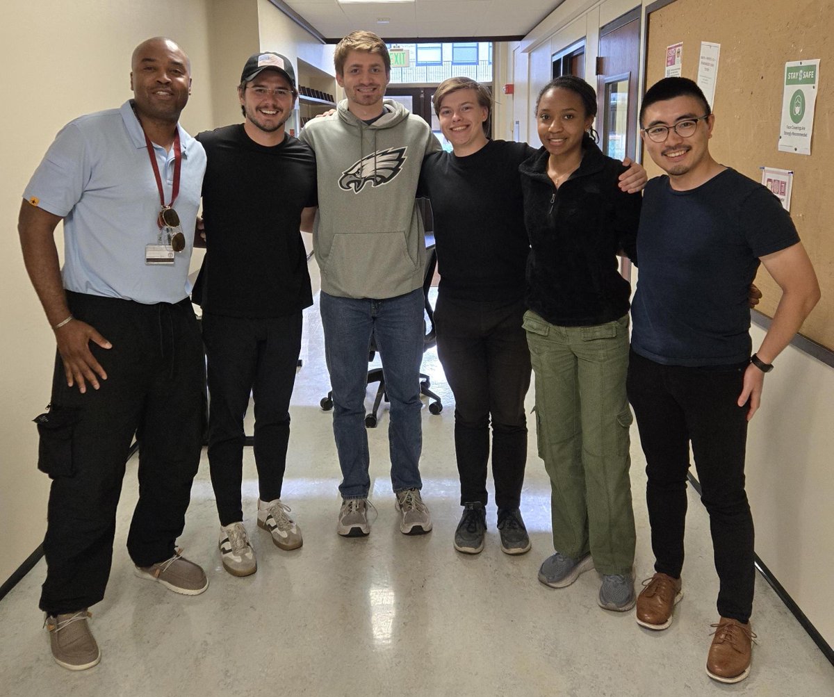 StanfordH4D's tweet image. H4D is addressing the pressing challenge of hypersonic object tracking. Check out our H4D Team HyperWatch's work stanfordh4d.substack.com/p/h4d-team-hyp… #defense #h4d #stanforduniversity @StanfordGSB @Stanford