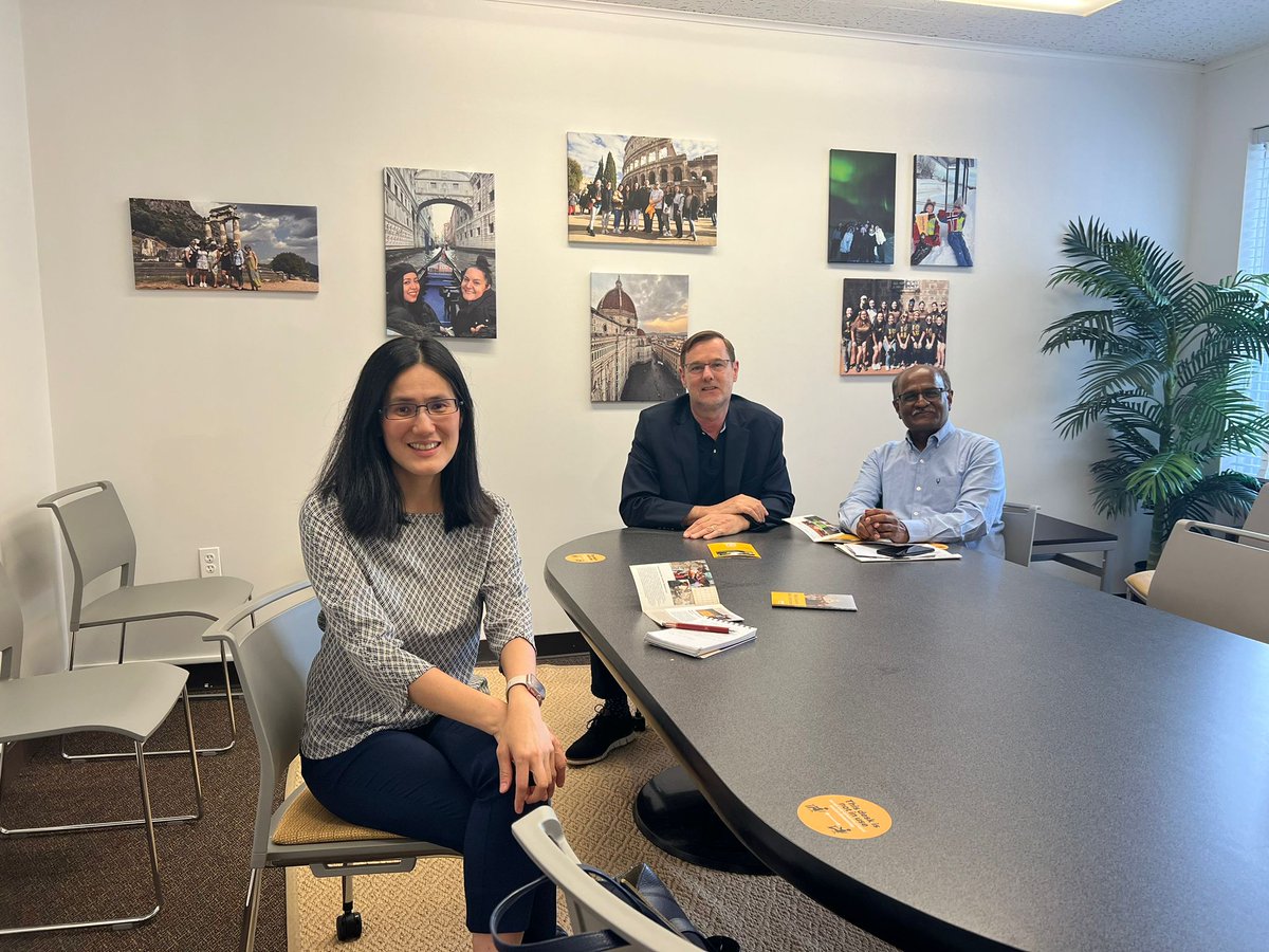 Indira Mahindra School of Education @ MU tweet media