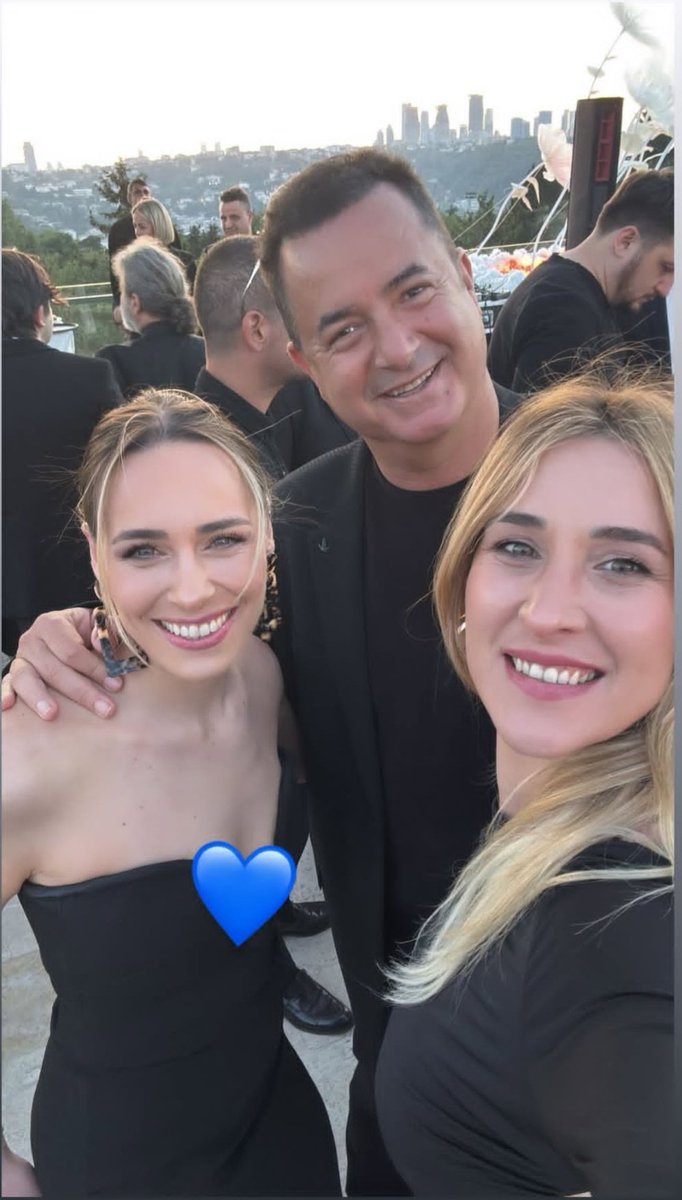 bayanobody_'s tweet image. Acun beyle biz💙
#damlacan #acunılıcalı #sedaocak