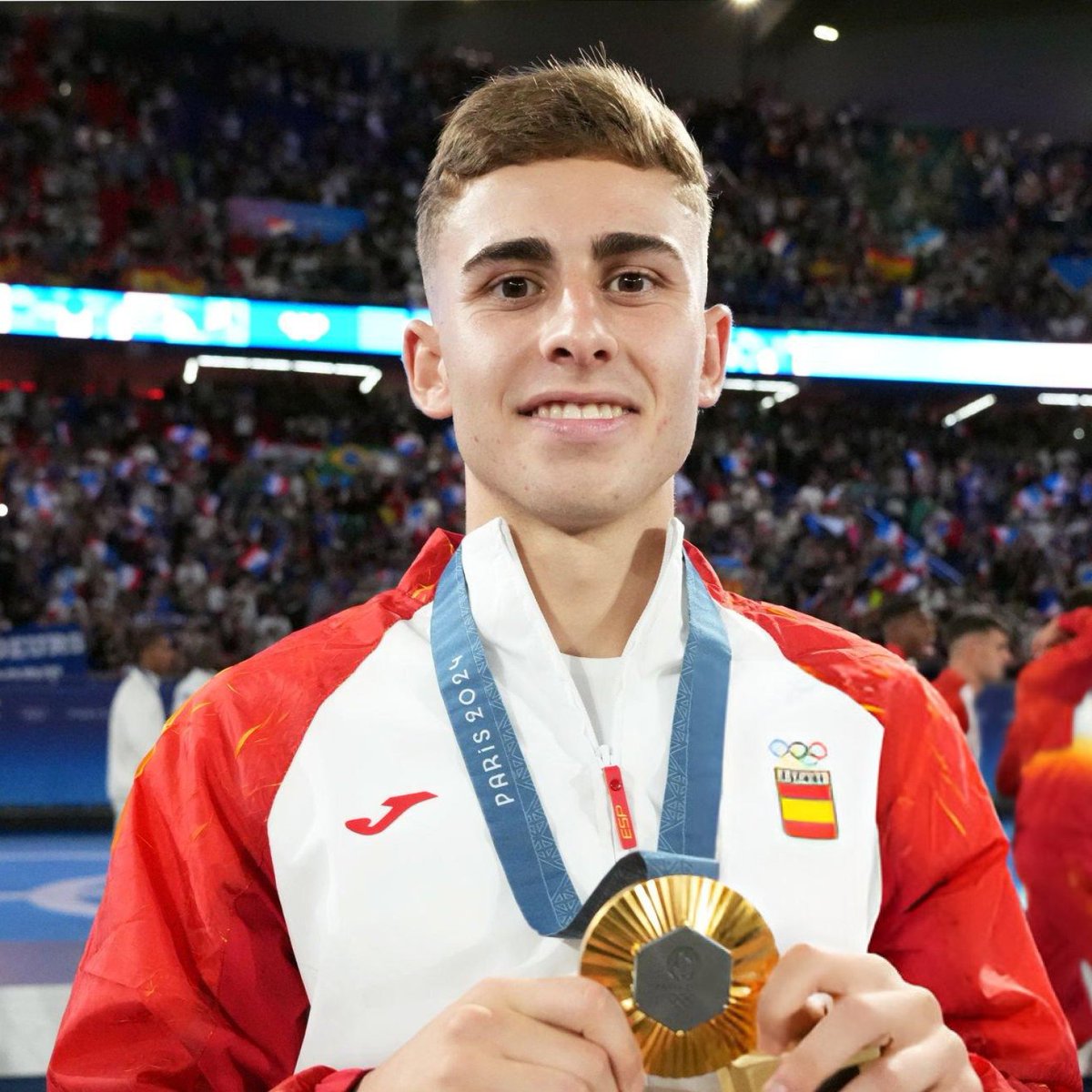 🇪🇸Fermin Lopez won Olympic Gold and scored 2 goals against france.

He was playing against Doue, Olise, Mateta, Cherki, and Kone.