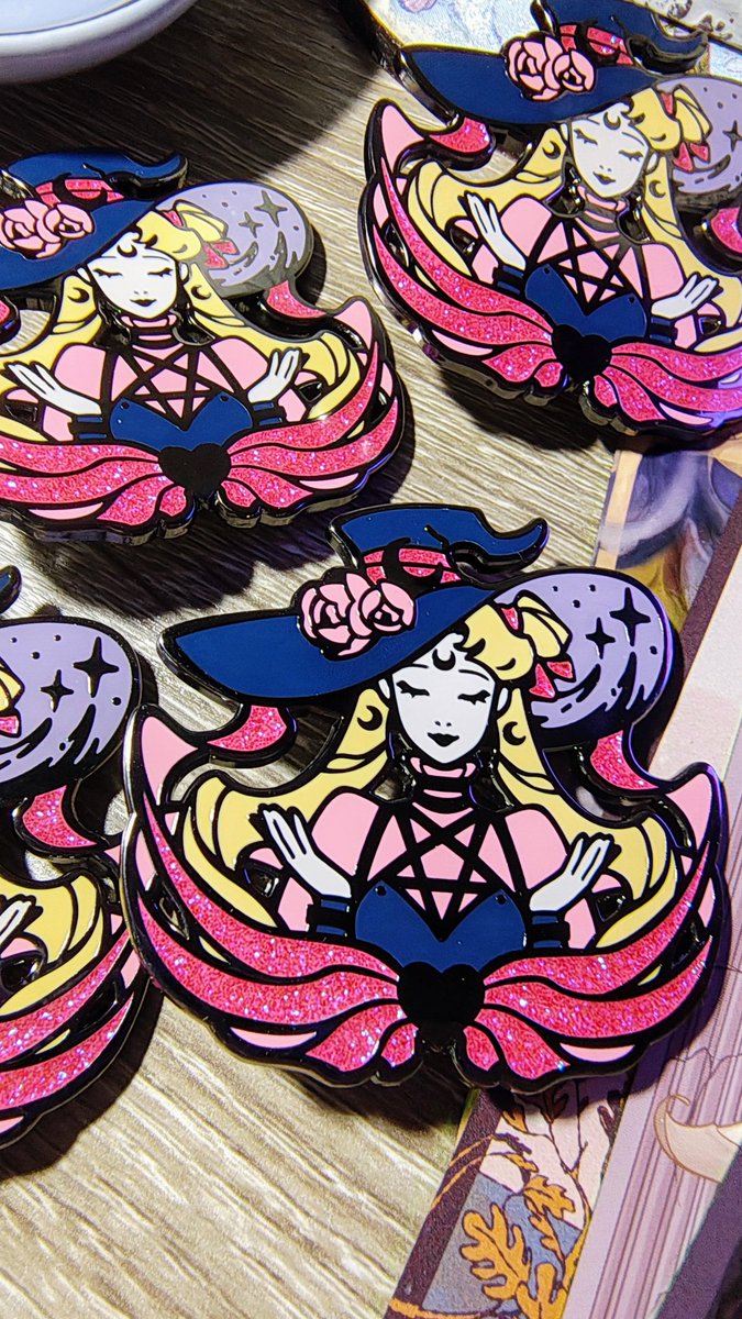 kat_solomko_art's tweet image. I'm in love with these enamel pins I created in collaboration with @GS_Promo_Inc 💖✨✨ Aren't they magical?

✷Customize Your Own Pins: bit.ly/4cChkFf

#gsjj #custompins #enamelpins