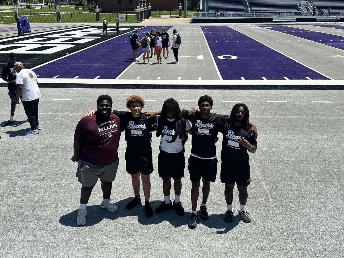 Austin “ aussie” Franklin (@austinfranklin0) on Twitter photo Great day at <a href="/UCA_Football/">𝗨𝗖𝗔 𝗕𝗘𝗔𝗥𝗦 𝗙𝗢𝗢𝗧𝗕𝗔𝗟𝗟</a> camp! Blessed to be able to showcase my talent and put on for the town! #dawg #qb1 #mclain
<a href="/M_Ezell44/">Marquis Ezell</a> <a href="/Coach_Ticket/">Milton Harper</a> Great day at <a href="/UCA_Football/">𝗨𝗖𝗔 𝗕𝗘𝗔𝗥𝗦 𝗙𝗢𝗢𝗧𝗕𝗔𝗟𝗟</a> camp! Blessed to be able to showcase my talent and put on for the town! #dawg #qb1 #mclain
<a href="/M_Ezell44/">Marquis Ezell</a> <a href="/Coach_Ticket/">Milton Harper</a>