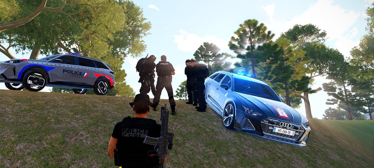 [Recap de la semaine]
Contrôle de la PAF sur le Tika Taka.
Négociation d'une sécurité publique en compagnie de l'ERI et la BAC.
Interpellation d'un pilote en défaut de permis.
Interpellation par la CSI - BAC - Oscar d'un refus d'obtempérer.