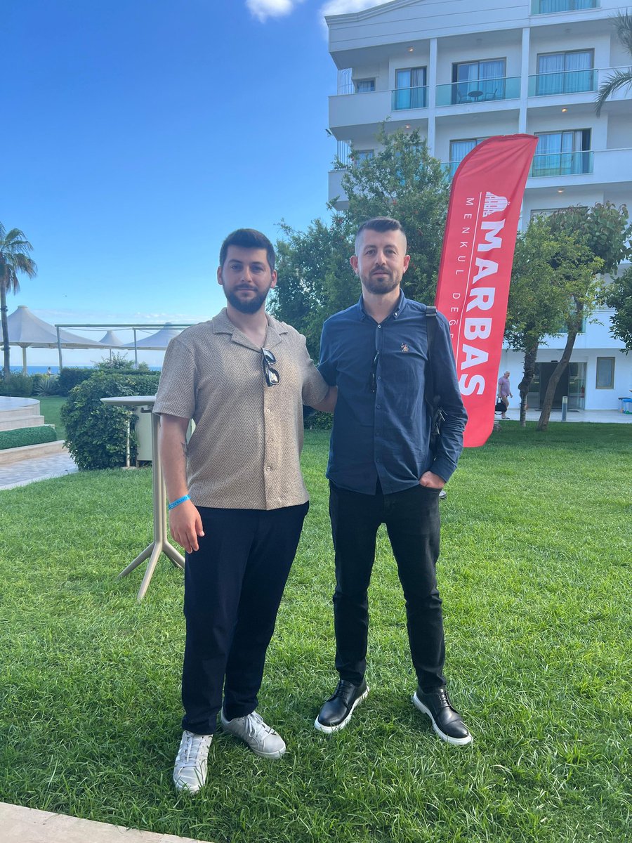 Antalya eğitiminde bugün bizleri çok güzel bir şekilde misafir eden <a href="/ParaTeorisi/">Aykut Korkutata</a> Aykut hocam ve ekibine teşekkür ederiz. 🙏