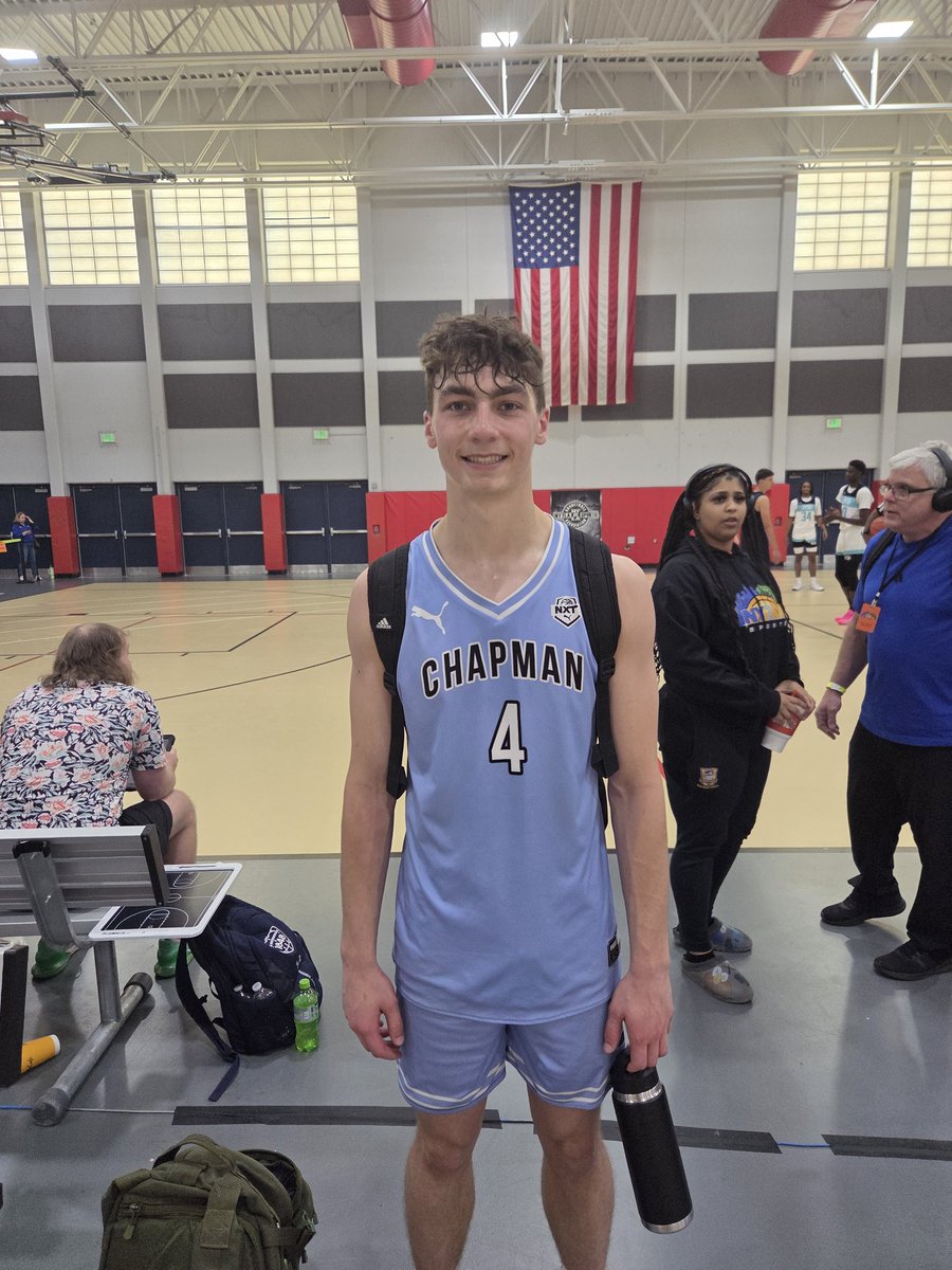 Kevin Moses LLC (@kevinmoses38) on Twitter photo My first highlighted game of Day 2 of the <a href="/ny2lasports/">NY2LA SPORTS</a> Midwest Classic at Homestead HS was yet another monster match-up between <a href="/WIPlaymakers/">Wisconsin Playmakers</a> 17u-EB P32 and #ChapmanNorth U17 Elite. Chapman came out smokin' hot and raced out to a double-digit lead, which they held going into My first highlighted game of Day 2 of the <a href="/ny2lasports/">NY2LA SPORTS</a> Midwest Classic at Homestead HS was yet another monster match-up between <a href="/WIPlaymakers/">Wisconsin Playmakers</a> 17u-EB P32 and #ChapmanNorth U17 Elite. Chapman came out smokin' hot and raced out to a double-digit lead, which they held going into