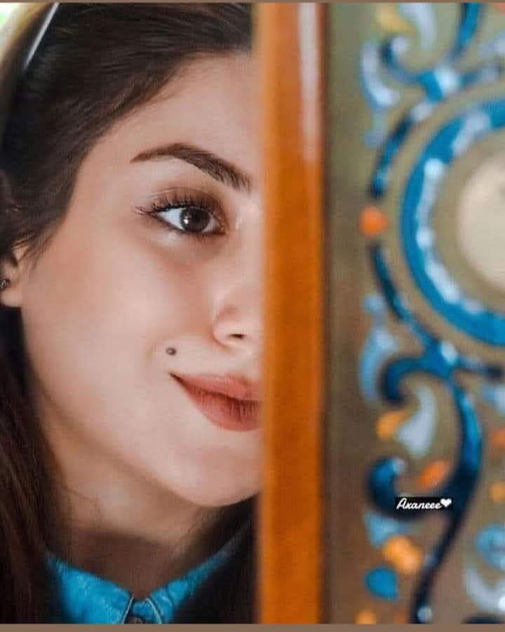 "لا تأخذ جرعةً كبيرة من الثقة.. أترك مكانًا للخيبة.. ومكانًا لإِستيعابها أيضًا.
#مساء_الخير 
#نـــــــــــــورا