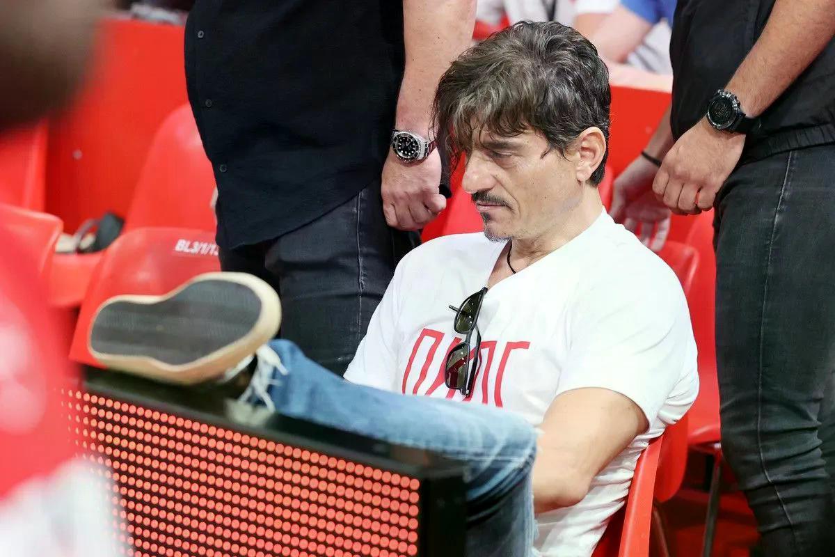 paxel81's tweet photo. Ξαναμπές έχουμε κι άλλα να σου πούμε 
#OlympiacosBC 
#ΣΚΠΔ https://t.co/kJoEWqCDR5
