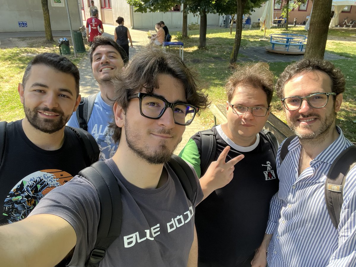 NimblestM's tweet photo. Quick 4seasons recap 

1-2 invitational ub rea
5-1 side event ub rea
3-2 ub kaito w/ stockup

Won 2 out of 3 Pauper Commander 4players pods, notably.

Great friends, wouldn’t probably be playing legacy otherwise atm.

See u at ELM finals in Belgium! https://t.co/7Tsqx8lhxS