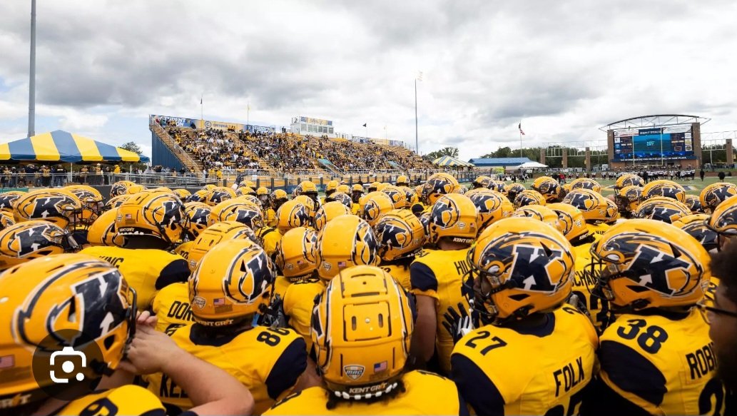 Brian Future Demoss (@brianf_demoss) on Twitter photo Blessed to receive an offer from Kent State University. Great conversation with <a href="/MMrob75/">Malcolm Robinson Jr</a> today. <a href="/SinqueTurner/">Coach Turner</a> <a href="/AllenTrieu/">Allen Trieu</a> <a href="/EDGYTIM/">Timothy “EDGYTIM” OHalloran</a> <a href="/LemmingReport/">Tom Lemming</a> <a href="/GregSmithRivals/">Greg Smith</a> <a href="/CraigHaubert/">Craig Haubert</a> <a href="/SimeonNation/">SimeonNation</a> <a href="/SWiltfong_/">Steve Wiltfong</a> ⚡️⚡️⚡️⚡️⚡️⚡️⚡️⚡️⚡️⚡️⚡️⚡️#goldenflashes #KentStatefootball Blessed to receive an offer from Kent State University. Great conversation with <a href="/MMrob75/">Malcolm Robinson Jr</a> today. <a href="/SinqueTurner/">Coach Turner</a> <a href="/AllenTrieu/">Allen Trieu</a> <a href="/EDGYTIM/">Timothy “EDGYTIM” OHalloran</a> <a href="/LemmingReport/">Tom Lemming</a> <a href="/GregSmithRivals/">Greg Smith</a> <a href="/CraigHaubert/">Craig Haubert</a> <a href="/SimeonNation/">SimeonNation</a> <a href="/SWiltfong_/">Steve Wiltfong</a> ⚡️⚡️⚡️⚡️⚡️⚡️⚡️⚡️⚡️⚡️⚡️⚡️#goldenflashes #KentStatefootball