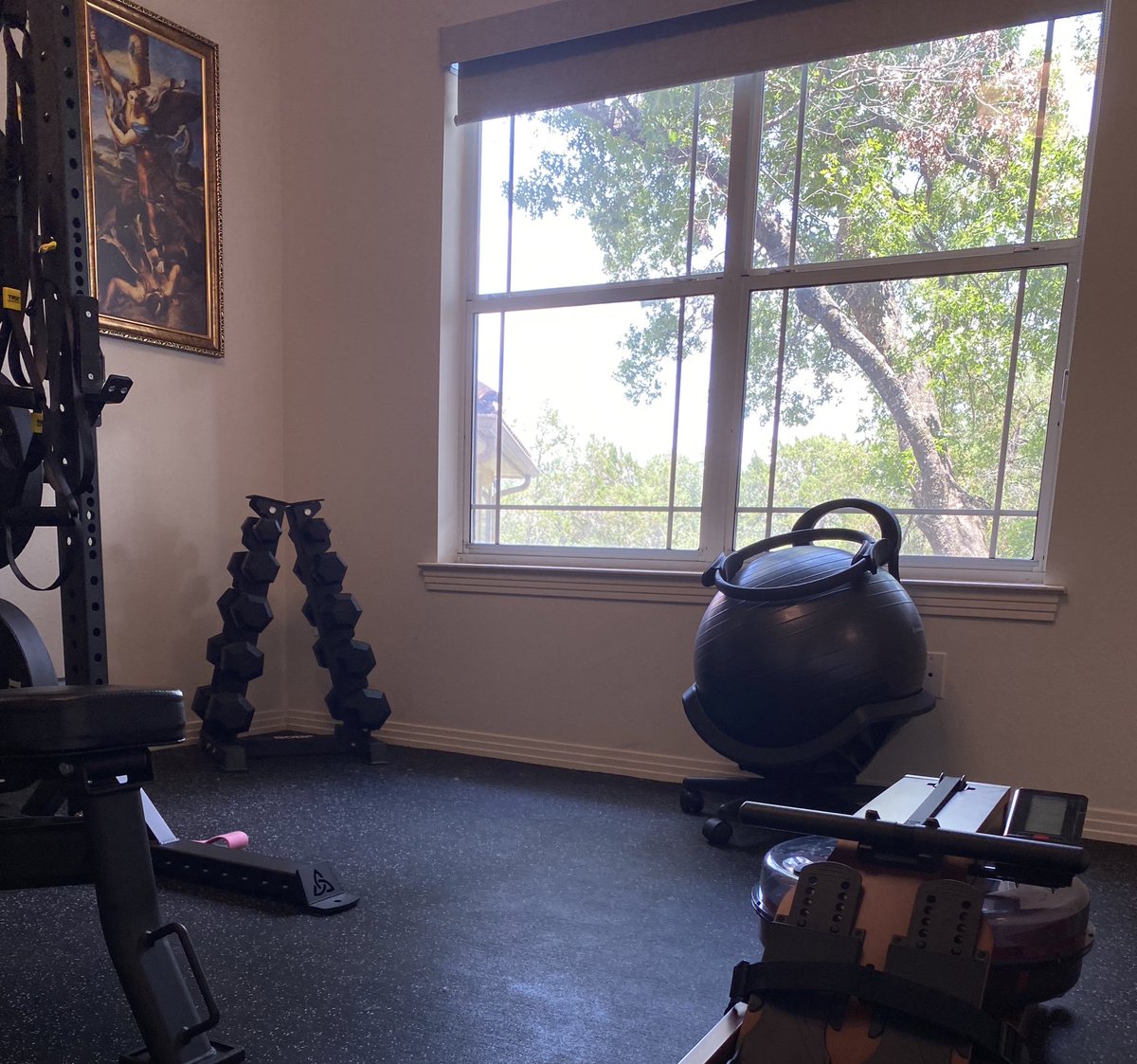 Imagine hating me and I’m just downstairs going fwoooooooossshhhhh fwoooooooooooooooosh