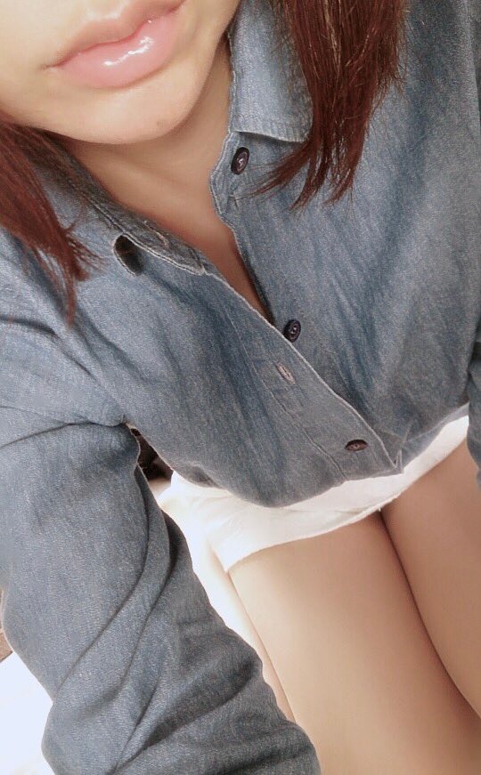 溜まってんなら、とりあえずココ使っとけ(・o・♪ 欲求不満なエロい娘達が相手してくれるからさ♡ ⇒ is.gd/qnArqc 無料体験あるし、とりあえず試せば？♡