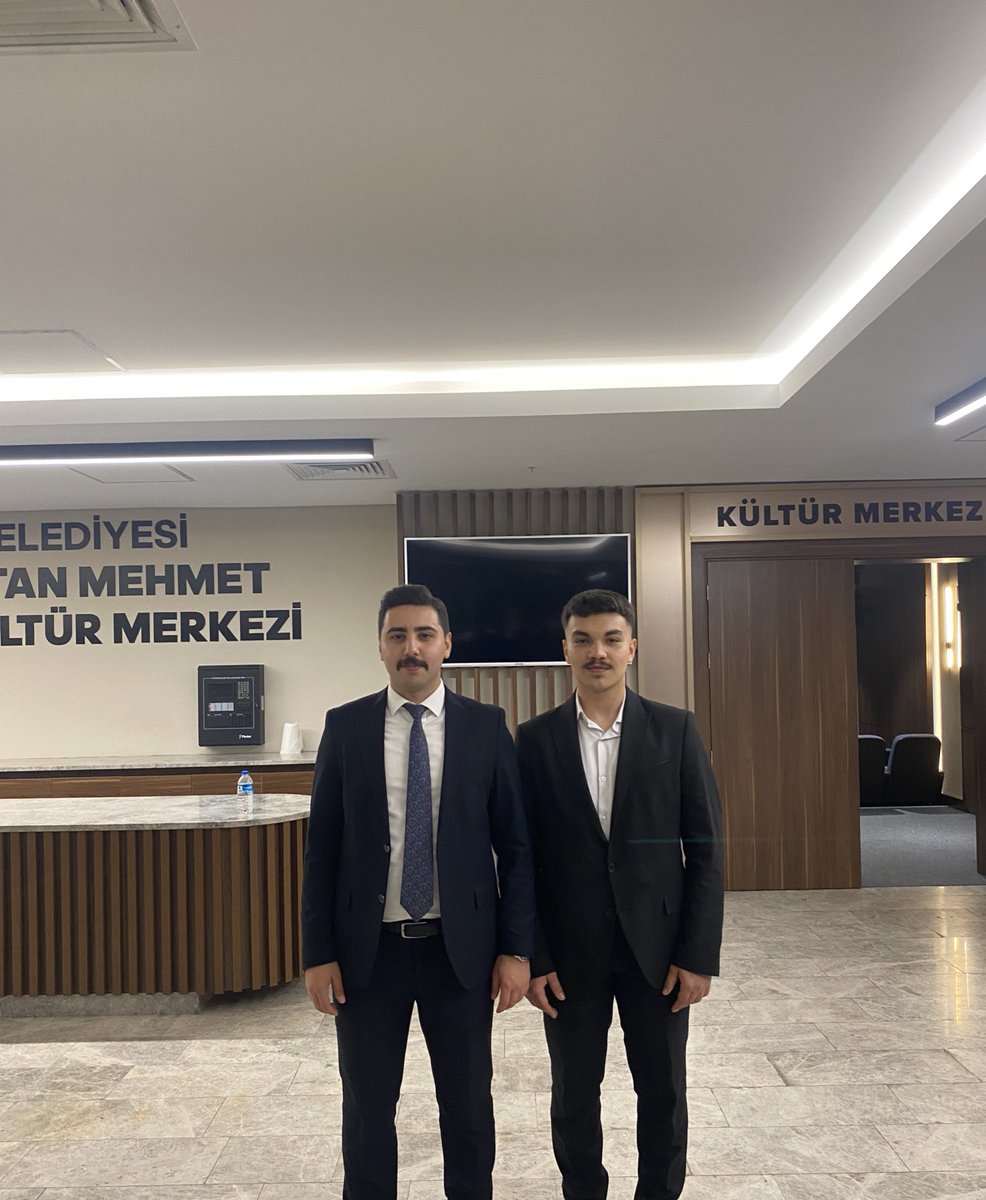 İstanbul Liselerinin Uç Beyi
Reis 🇹🇷 <a href="/latifcanerdem/">Latif Can Erdem</a>