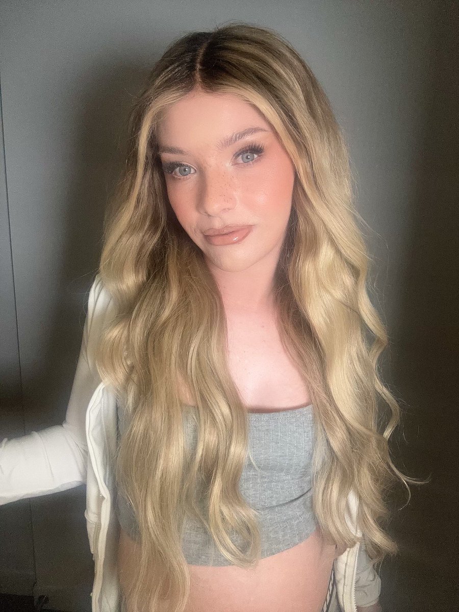 i've made a new reddit! please go and follow it 🫶

reddit.com/u/SavannahSinn…