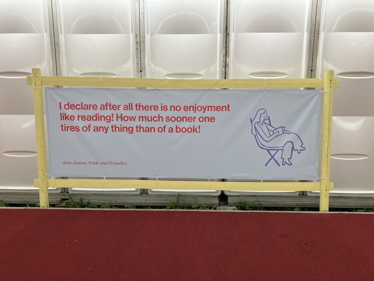 Clarinda_Calma's tweet image. Sharing some photos from the very inspiring stay at the Hay Festival last weekend! #hayfestival #hayonwye #literaryfestivals #fortheloveofbooks