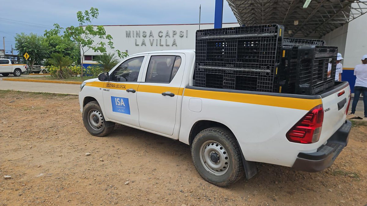 💧 ISA sigue presente
Hoy continuamos apoyando con la entrega de agua a comunidades afectadas en Herrera y Los Santos.
Nuestros colaboradores #ConPasoFirme siguen sumando manos solidarias. 💙