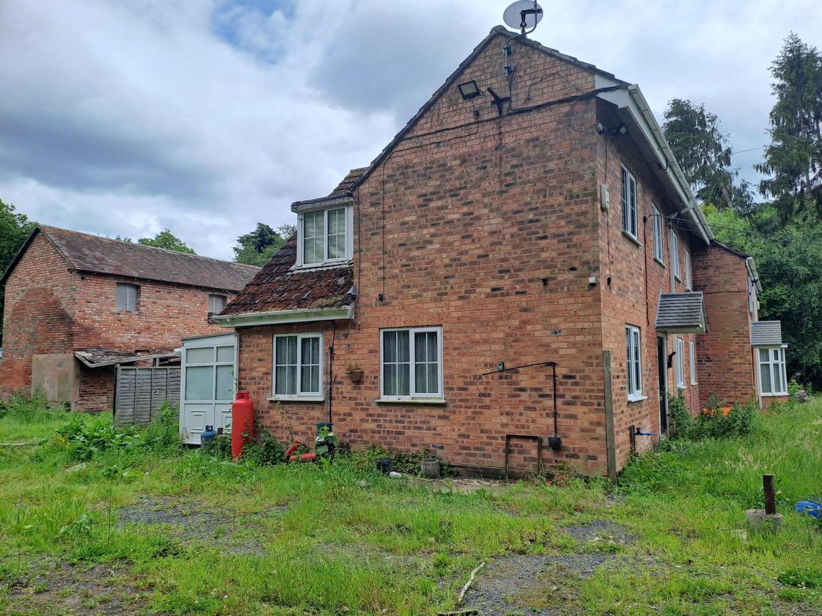 Tip off leads to £1m find telford-live.com/2025/06/tip-of…