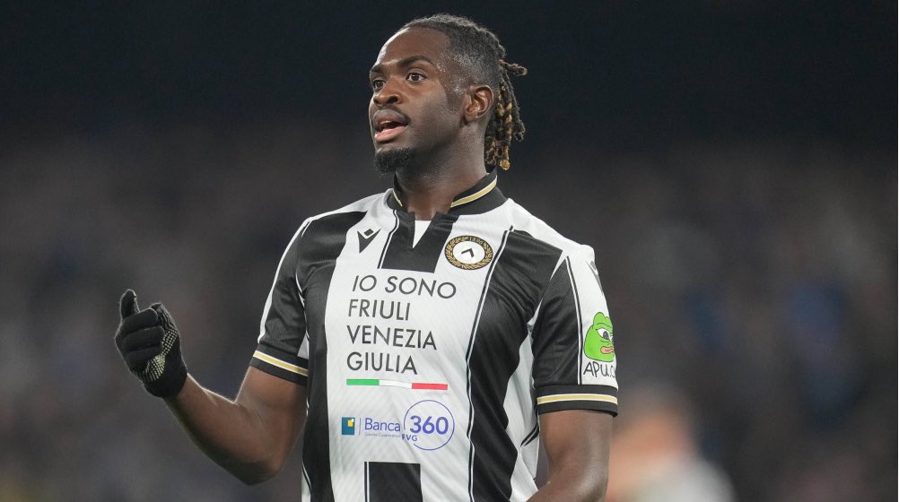 ManUtdMania (@manutdmania_) on Twitter photo 🚨- According to agent Claudio Pasqualin Manchester United have revived their interest in French centre-back Oumar Solet. Udinese want around €30M. #MUFC (<a href="/messveneto/">messaggeroveneto</a>) 🚨- According to agent Claudio Pasqualin Manchester United have revived their interest in French centre-back Oumar Solet. Udinese want around €30M. #MUFC (<a href="/messveneto/">messaggeroveneto</a>)
