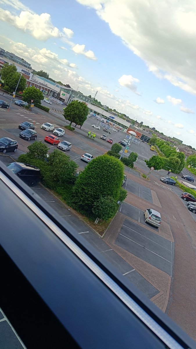 Shooting in Carlow at the shopping center while we were at the cinema, to think I nearly brought my little brother into Tesco before the movie, prayers to those affected 🙏