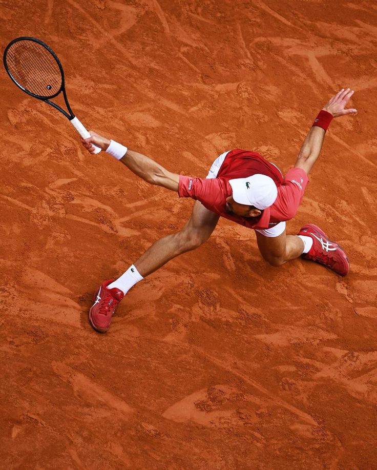This Novak Djokovic photo is art.