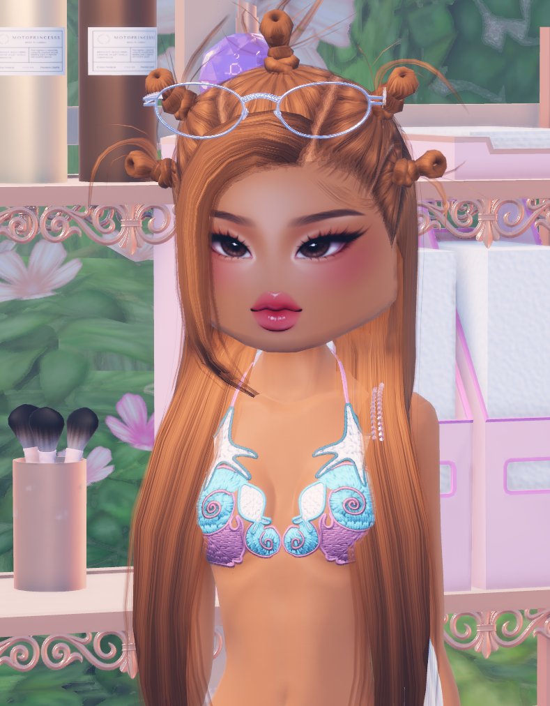 dioncella_'s tweet photo. peek the bikini and glasses I've made for the summer update :D who's ready ?!!! 🦩
#dresstoimpress #robloxdev https://t.co/BicIA3Bh4V