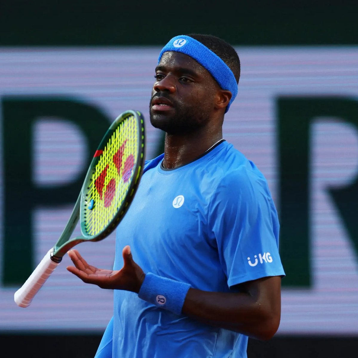 Tiafoe beats Altmaier 6-3 6-4 7-6

Frances becomes the 2nd American man to reach the Roland Garros QF since Agassi in 2003.
(after Tommy Paul by just a few hours)

✅17th win of 2025
✅1st Roland Garros QF

Zero sets dropped.

Big Foe's playing his best clay court tennis.

🇺🇸
