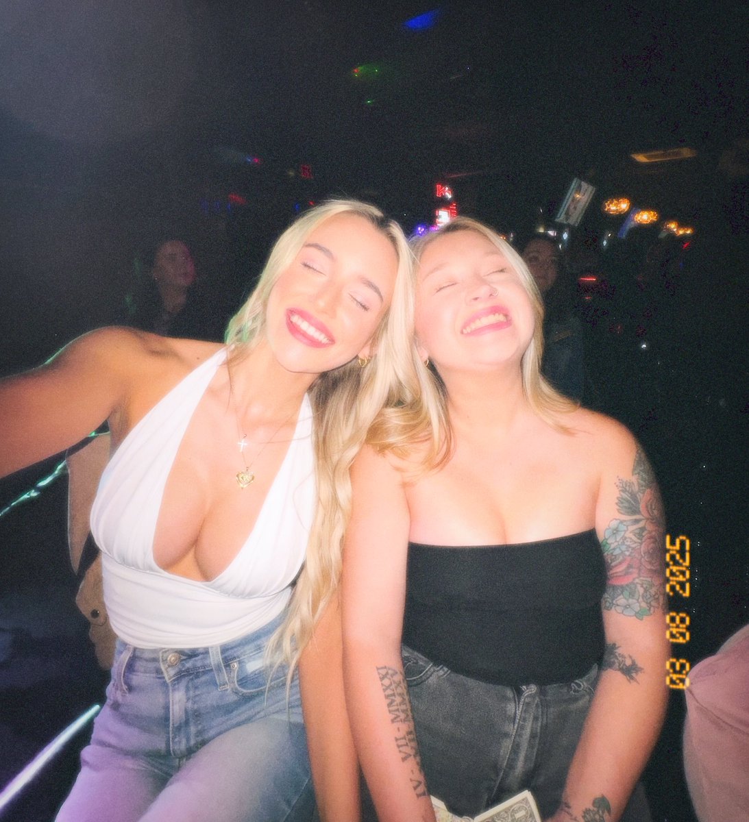 HalieRay's tweet photo. It my best friends 30th birthday go tell her how hot she is @emmapugh45 🤪🥳🩷 https://t.co/f138jS5x1D