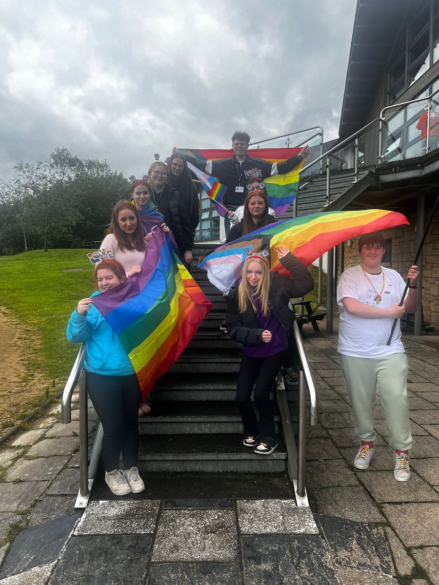 This Weekend, Over 50 young people from youth groups across North Ayrshire gathered for a day of festivities at Arran Pride. A huge thank you to everyone who made this year’s visit to Arran Pride such a powerful and positive experience! #arranpride #PrideMonth