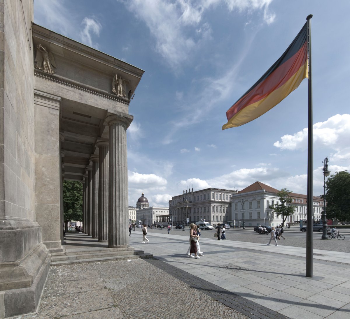 Redattore_Fuori's tweet photo. #UnterDerLinden #NeueWache #1817 #Schinkel #Berlin https://t.co/yP8ddJrPIf
