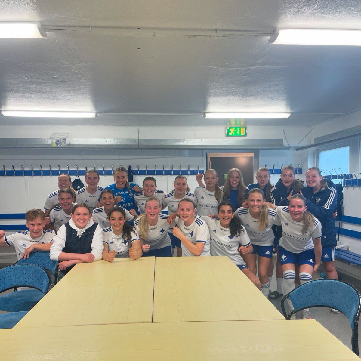 _PowerBreak's tweet image. Seger 4-1 hemma mot IFK Göteborg!🔥💥
Vi står för en oerhört bra prestation och det är egentligen inget snack om saken.
Med bättre skärpa hade det kunnat bli betydligt större siffror.
Kul att se vilken fin utveckling det här gänget haft än så länge!
#ifknorrköping #F17