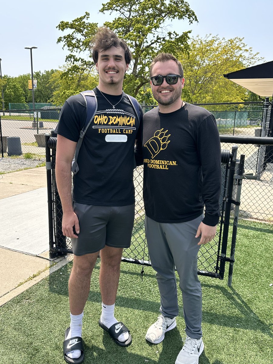 PawlowiczCarson's tweet photo. Excited to announce after great conversations with @CoachBenBurns and @CoachCoad I have received my first offer! 

@SJJFootball @RecruitSJJFB @SJJTitanSports  @CoachJoeHorn @OhioDominicanFB @JaredLuginbill @Bryan_Ault @Mark__Porter @Coach_Cummings https://t.co/RVnRXKCpTk