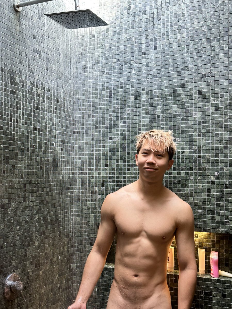 ไม่โป๊หรอกเนอะ