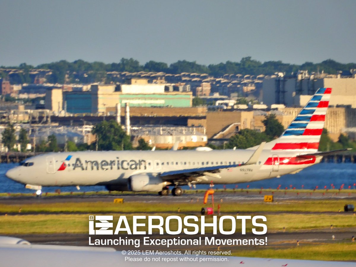 LEMAeroshots's tweet image. The sun is setting, and we’re about to take off into a new week! -LEM 🌅🌅🌅🌅

✈️ @AmericanAir @Boeing 737-800 🌐 @TravelOneWorld 🔢 #N927NN 📍 DCA (@Reagan_Airport) 🛫 Runway 1 🗓️ May 25, 2023 📸 @Kodak @KodakPIXPRO AZ528

#LEMAeroshots #FlyReagan #American #Takeoff #TeamMWAA