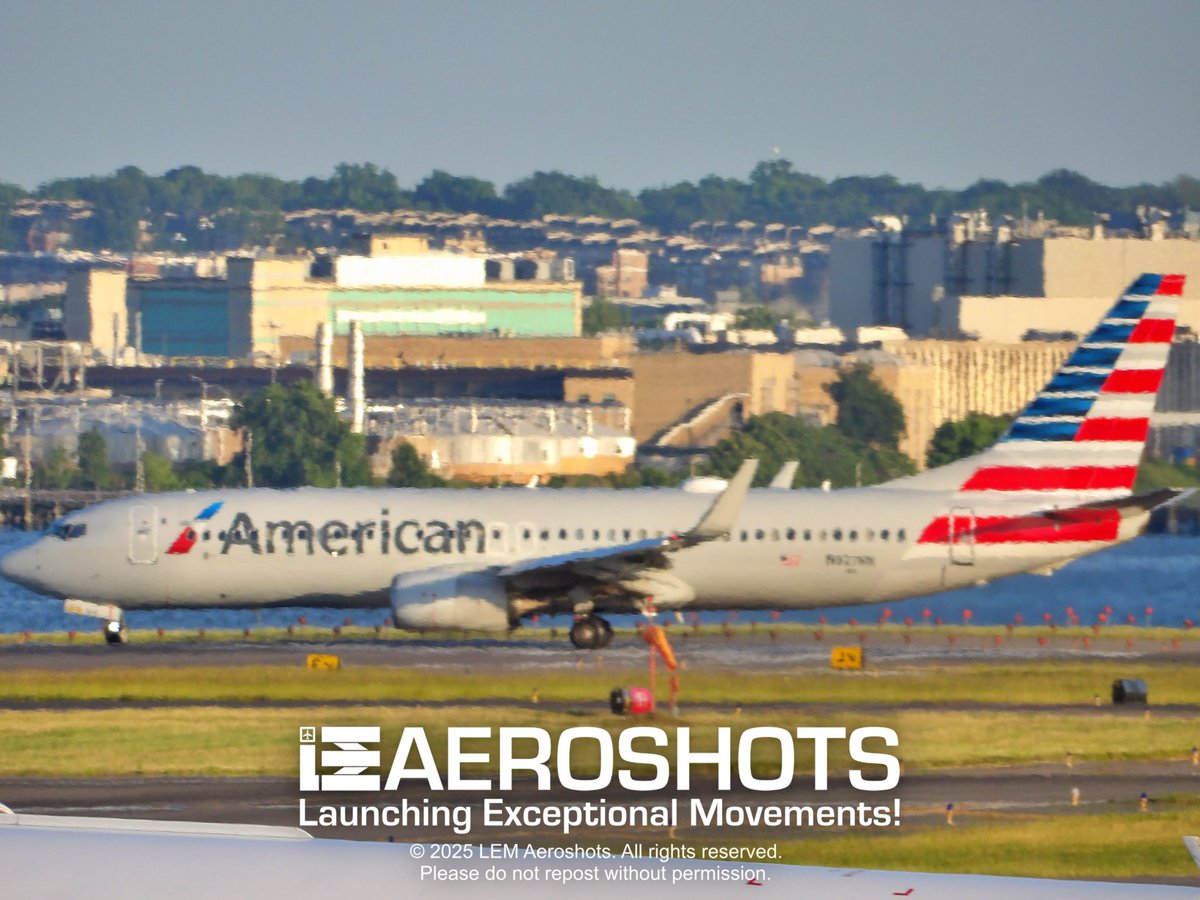 LEMAeroshots's tweet image. The sun is setting, and we’re about to take off into a new week! -LEM 🌅🌅🌅🌅

✈️ @AmericanAir @Boeing 737-800 🌐 @TravelOneWorld 🔢 #N927NN 📍 DCA (@Reagan_Airport) 🛫 Runway 1 🗓️ May 25, 2023 📸 @Kodak @KodakPIXPRO AZ528

#LEMAeroshots #FlyReagan #American #Takeoff #TeamMWAA