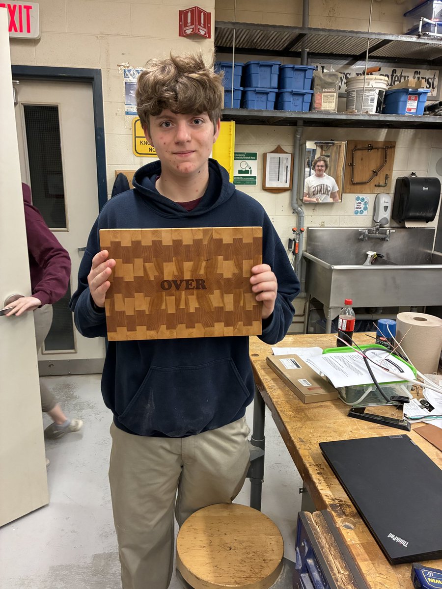Joseph Button (@mrjbutton) on Twitter photo A bunch of our <a href="/StPeterCSS/">St. Peter's C.S.S.</a> Grade 11 construction students with their beautiful End Grain cutting boards! #woodworking A bunch of our <a href="/StPeterCSS/">St. Peter's C.S.S.</a> Grade 11 construction students with their beautiful End Grain cutting boards! #woodworking
