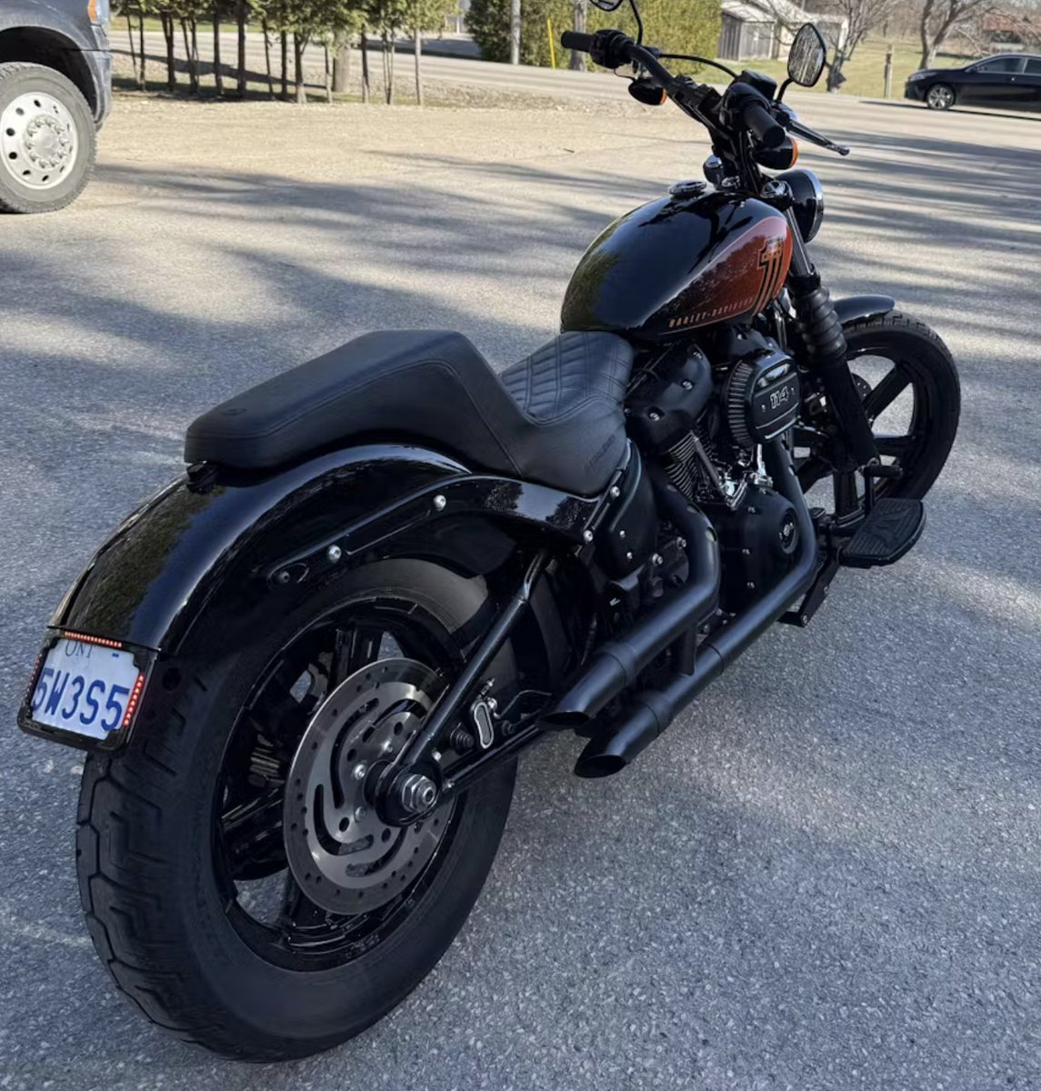 Deadbeat Customs tweet media