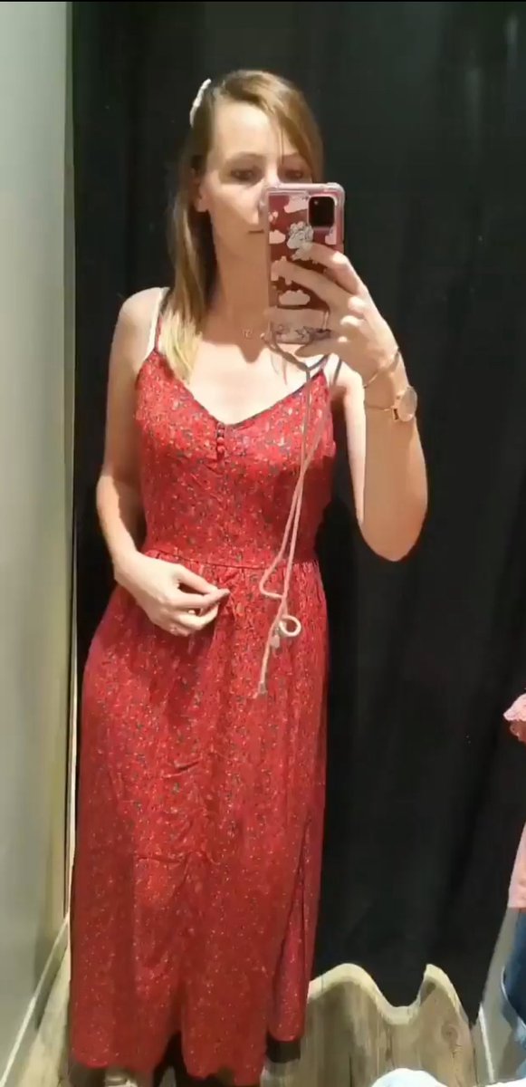 Eugénie tweet media