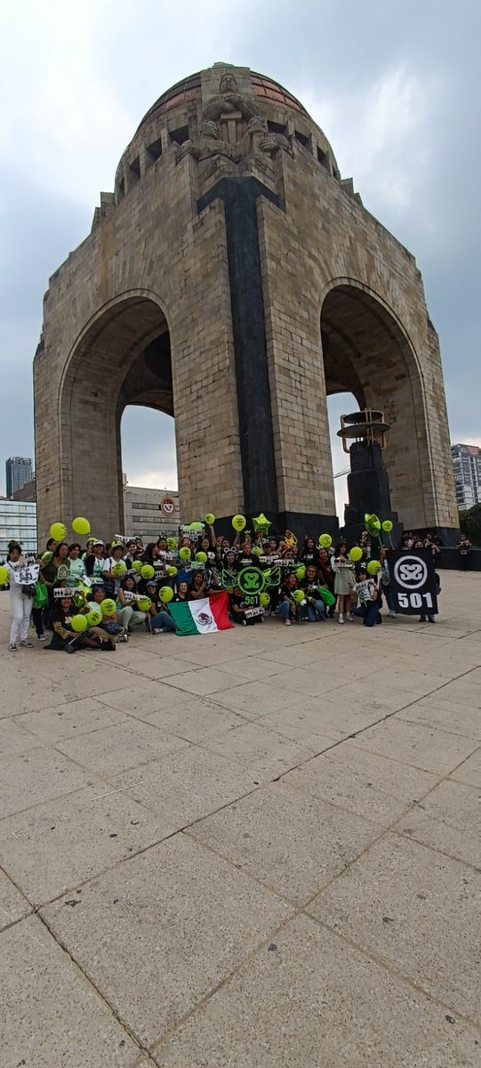proyectohenecia's tweet photo. Ame ver tantas chicharitas festejar a nuestros verdosos 💚💚 espero se repita 
Gracias chicas https://t.co/raSWo3TehS