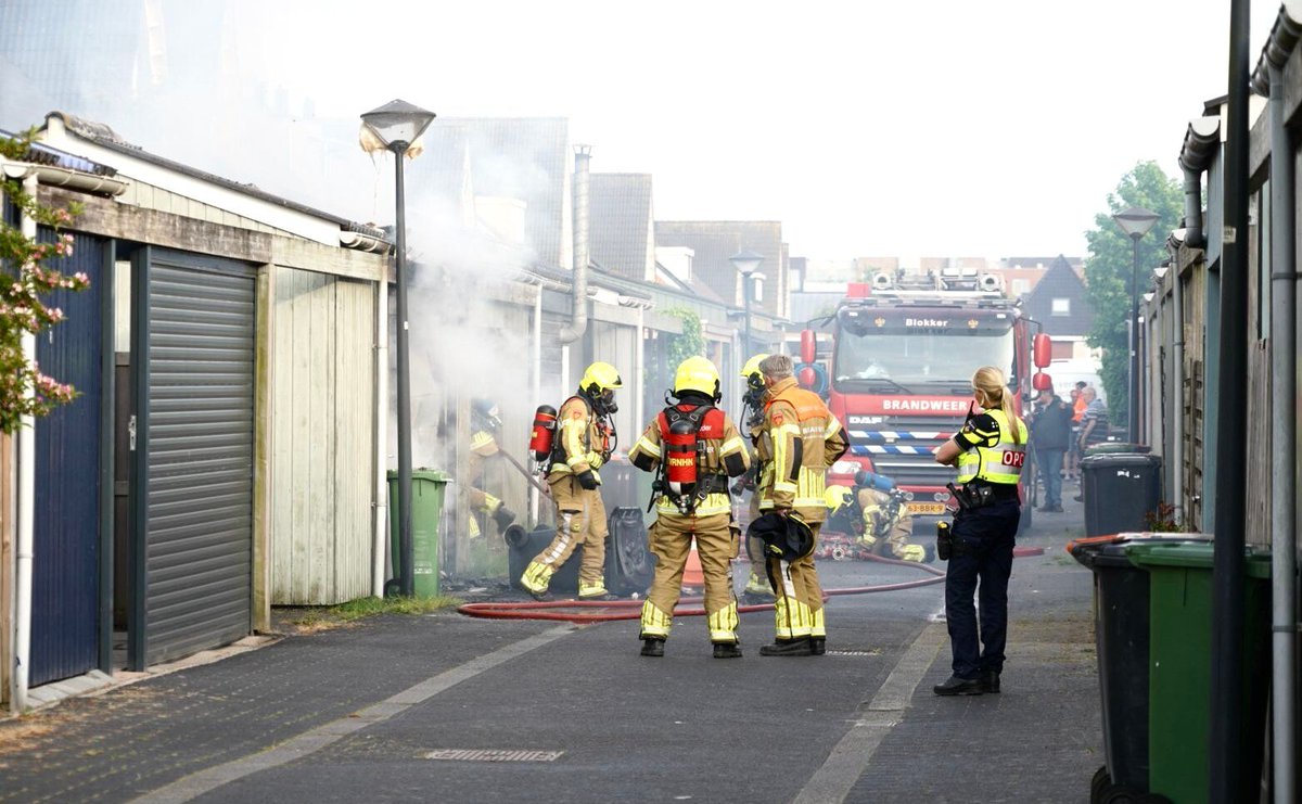 Rookontwikkeling bij brand Paaldijk Zwaag