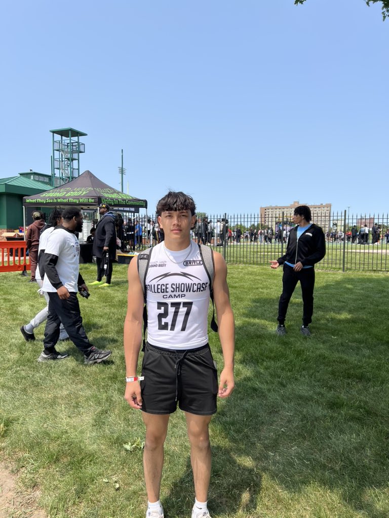 Killian O’Brien (@killianobri2n_2) on Twitter photo Had a good weekend at the <a href="/WSUWarriorFB/">Wayne State Football</a> thanks for hosting <a href="/CoachWheat6/">Tyrone Wheatley</a>
Got to meet and talk with some great coaches! <a href="/CoachDreAllen26/">Andre Allen</a> <a href="/CoachHawk_5/">Courtney Hawkins</a> <a href="/CoachBennettW/">Bennett White</a> <a href="/CoachHuff/">Charles C. Huff</a> <a href="/Coach_MasonWOT/">Antoine Mason</a> Had a good weekend at the <a href="/WSUWarriorFB/">Wayne State Football</a> thanks for hosting <a href="/CoachWheat6/">Tyrone Wheatley</a>
Got to meet and talk with some great coaches! <a href="/CoachDreAllen26/">Andre Allen</a> <a href="/CoachHawk_5/">Courtney Hawkins</a> <a href="/CoachBennettW/">Bennett White</a> <a href="/CoachHuff/">Charles C. Huff</a> <a href="/Coach_MasonWOT/">Antoine Mason</a>