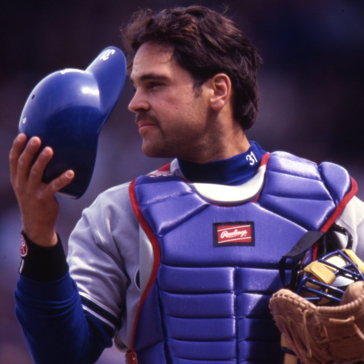 National Baseball Hall of Fame and Museum ⚾ (@baseballhall) on Twitter photo One thousand, three hundred and eighty-nine players were selected ahead of him in the 1988 MLB Draft.
But <a href="/mikepiazza31/">Mike Piazza</a>, the 62nd-round pick of the Dodgers 37 years ago today, overcame those odds and earned a plaque in Cooperstown. (📸 <a href="/ronvesely/">Ron Vesely</a>) One thousand, three hundred and eighty-nine players were selected ahead of him in the 1988 MLB Draft.
But <a href="/mikepiazza31/">Mike Piazza</a>, the 62nd-round pick of the Dodgers 37 years ago today, overcame those odds and earned a plaque in Cooperstown. (📸 <a href="/ronvesely/">Ron Vesely</a>)