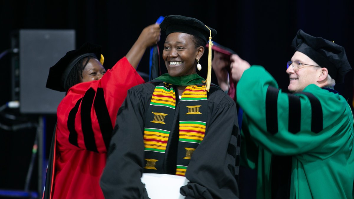 UMass Chan Medical School (@umasschan) on Twitter photo Congratulations to the physicians, scientists and advanced practice nurses who graduated from UMass Chan Medical School today! 🎓
#UMassChan2025 #MedSchool #MedEd #MedTwitter #PhDTwitter #NurseTwitter #UMass <a href="/UMassMDPhD/">UMass Chan MD/PhD Program</a> <a href="/UMass/">University of Massachusetts</a> Congratulations to the physicians, scientists and advanced practice nurses who graduated from UMass Chan Medical School today! 🎓
#UMassChan2025 #MedSchool #MedEd #MedTwitter #PhDTwitter #NurseTwitter #UMass <a href="/UMassMDPhD/">UMass Chan MD/PhD Program</a> <a href="/UMass/">University of Massachusetts</a>