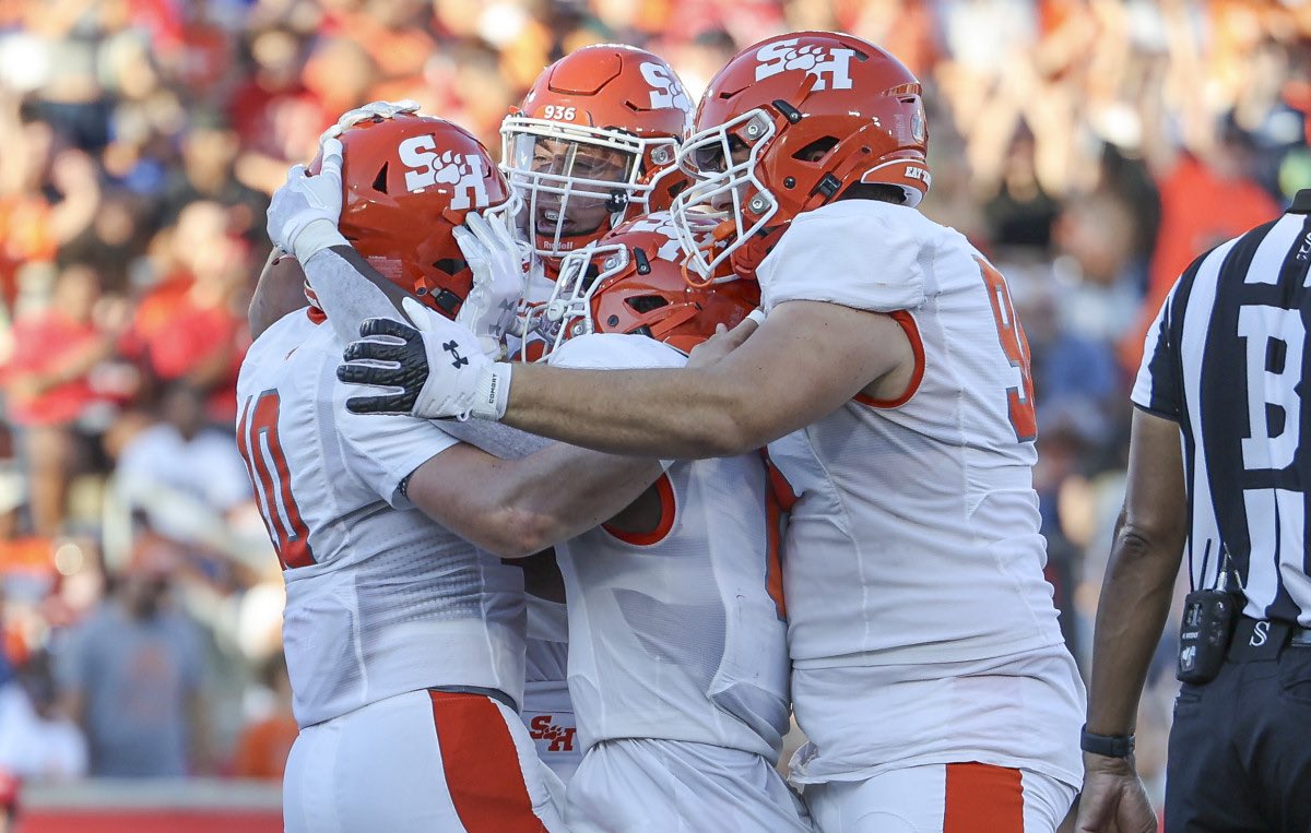 Jake Lund 2027 (@jakelund18) on Twitter photo After a great phone call with <a href="/znpatterson/">Zack Patterson</a> I am extremely Blessed and Thankful to say I have received a Division 1 Offer from Sam Houston State University! <a href="/BearkatsFB/">Sam Houston Football</a> #EatEmUpKats
<a href="/CoachPhilLongo/">Phil Longo</a> <a href="/CoachMove/">Move $canlón</a> <a href="/EHTFB_Eagles/">EHT Football</a> <a href="/WideoutsCoach/">Josh Holsopple</a> <a href="/KlemicPM/">Klemic Performance Method</a> <a href="/CoachLHJ22_/">Lamont Harris Jr.</a> <a href="/CoachDes_W/">Coach Desmond Walker</a> After a great phone call with <a href="/znpatterson/">Zack Patterson</a> I am extremely Blessed and Thankful to say I have received a Division 1 Offer from Sam Houston State University! <a href="/BearkatsFB/">Sam Houston Football</a> #EatEmUpKats
<a href="/CoachPhilLongo/">Phil Longo</a> <a href="/CoachMove/">Move $canlón</a> <a href="/EHTFB_Eagles/">EHT Football</a> <a href="/WideoutsCoach/">Josh Holsopple</a> <a href="/KlemicPM/">Klemic Performance Method</a> <a href="/CoachLHJ22_/">Lamont Harris Jr.</a> <a href="/CoachDes_W/">Coach Desmond Walker</a>