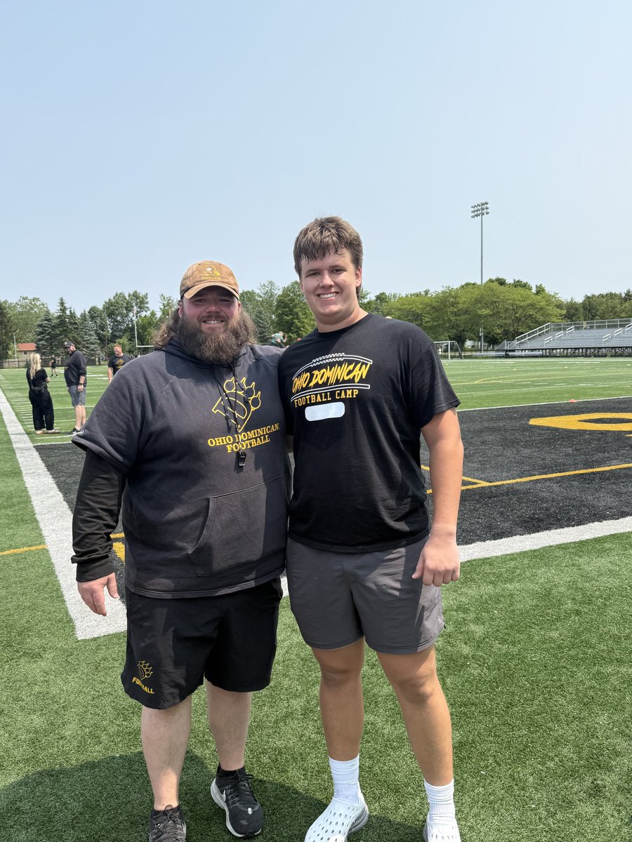 Owen Snyder (@owensnyder71) on Twitter photo #AGTG After a great camp and conversation with <a href="/CoachCookOL/">Kennedy Cook</a> I am vey blessed to receive an offer to play football <a href="/OhioDominicanFB/">Ohio Dominican Football</a> !
<a href="/CoachCope_/">Eric Copeland</a> #LetsHunt🐾 #AGTG After a great camp and conversation with <a href="/CoachCookOL/">Kennedy Cook</a> I am vey blessed to receive an offer to play football <a href="/OhioDominicanFB/">Ohio Dominican Football</a> !
<a href="/CoachCope_/">Eric Copeland</a> #LetsHunt🐾